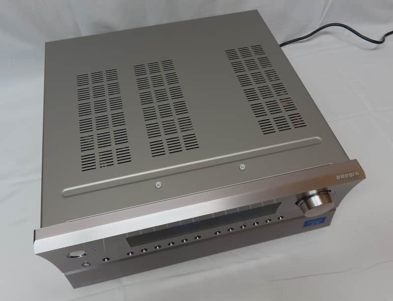 Onkyo Integra RDC-7 7.1 Channel A/V Controller Preamplifier Preamp Onkyo Integra RDC-7 7.1 Channel A/V Controller Preamplifier Preamp
