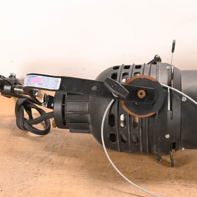 Altman 360Q 6" x 12" 750W Ellipsoidal Light CG01UUV image 7
