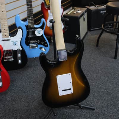 Squier Sonic Stratocaster - 2-Color Sunburst image 5