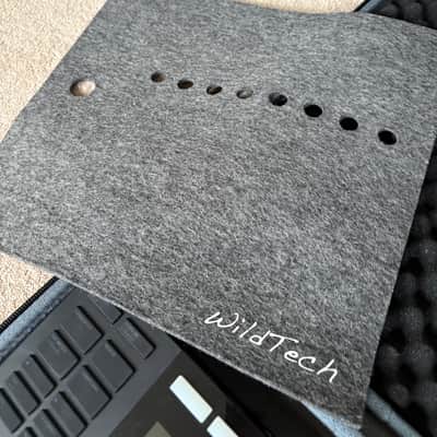 New Native Instruments Maschine MKIII - Black (with travel case and custom cover) image 3
