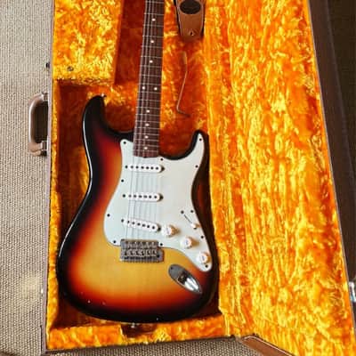 2006 Fender Stratocaster Relic 1960 - Sunburst image 1