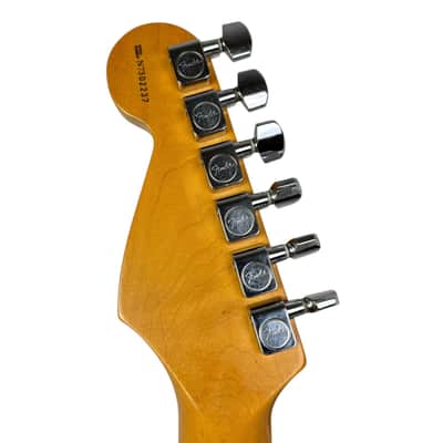 Fender American Standard Stratocaster 1997 - Candy Apple Red image 10