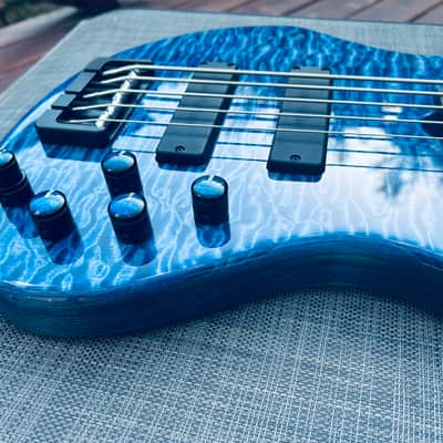 2023 Roscoe SKB3005 Mastergrade Quilted Maple Loaded image 19