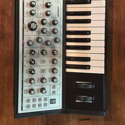 Moog Sub Phatty 2010s - Black