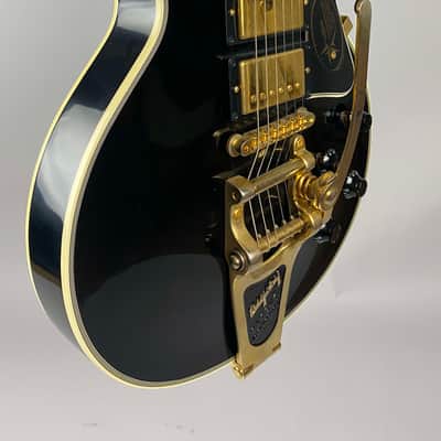 Gibson Les Paul Custom 57 re-issue - Black Triple Pickup with Bigsby, Cert, Original case and case candy. image 4