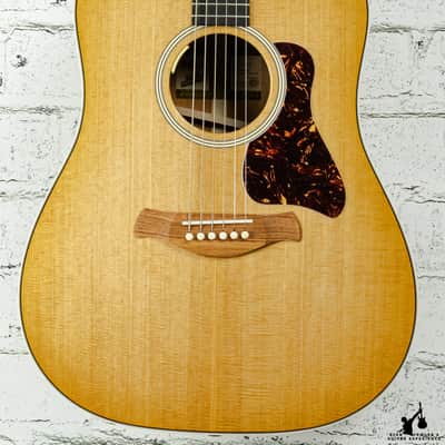 Taylor Trey Hensley Gold Label 510e Special Edition - Antique Blond w/ Case (#5049) image 1