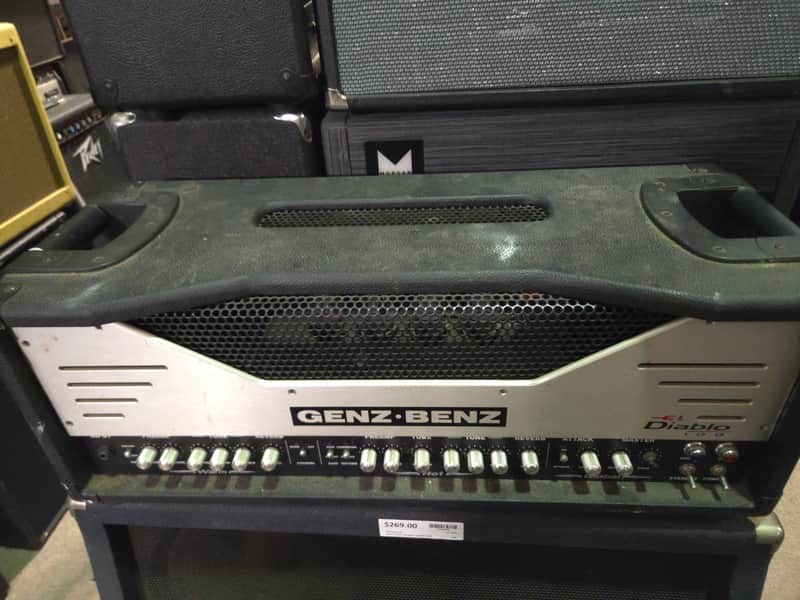 Black and silver guitar amplifier with "GENZ-BENZ" logo on front panel.