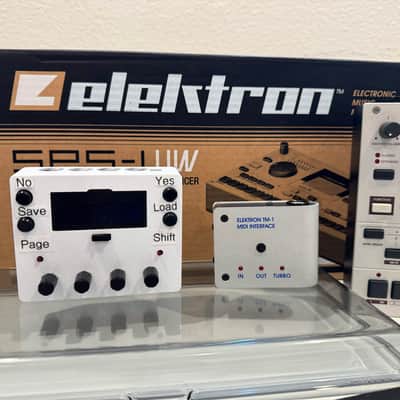 Elektron Machinedrum SPS-1UW+ MKII with MegaCommand and all accessories image 9