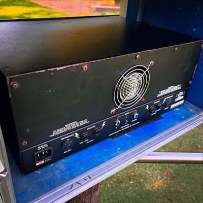 VHT 2150 - The ULTIMATE Power Amp (All Tube / Stereo) + Case image 15