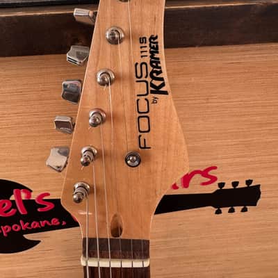 Focus 111S by Kramer Red Metallic Electric Guitar w Gig Bag image 3