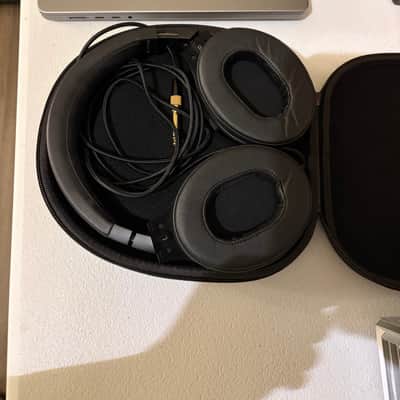 Steven Slate Audio VSX Modeling Headphones Essentials Edition 2023 - Black image 3