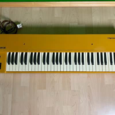 Hohner Elpiano 1968 (?) Yellow image 1