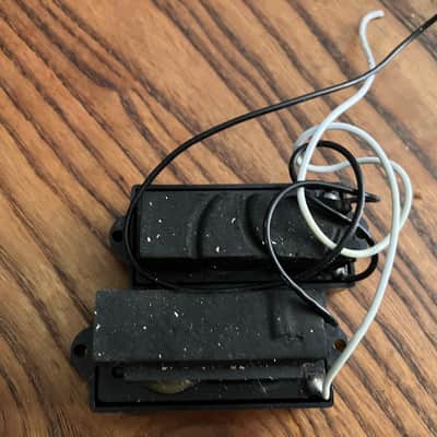 Harley Benton PJ / Precision Bass Guitar Neck Pickup 8.6K Ohms image 3