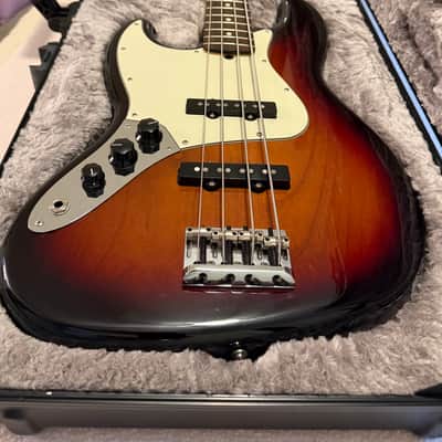 Fender American Professional Jazz Bass with Rosewood Fretboard Left-Handed 2017 - 2019 - 3-Color Sunburst image 2