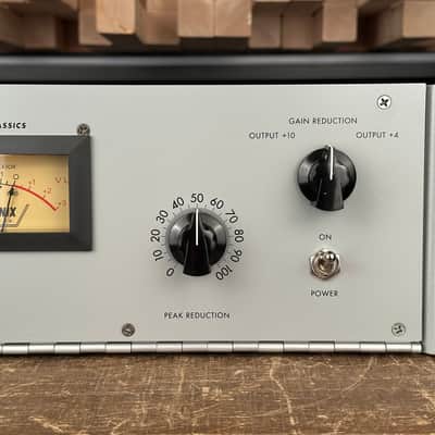 Universal Audio Teletronix LA-2A Leveling Amplifier / Optical Compressor. Original! LA 2A LA2A 2 A. MINT! image 5