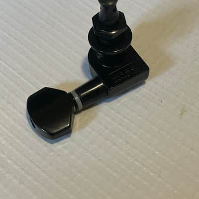 2000's Era Jackson Dinky Guitar Black Reverse Jin Ho Korea Tuners Tuning Pegs 6 In Line image 6