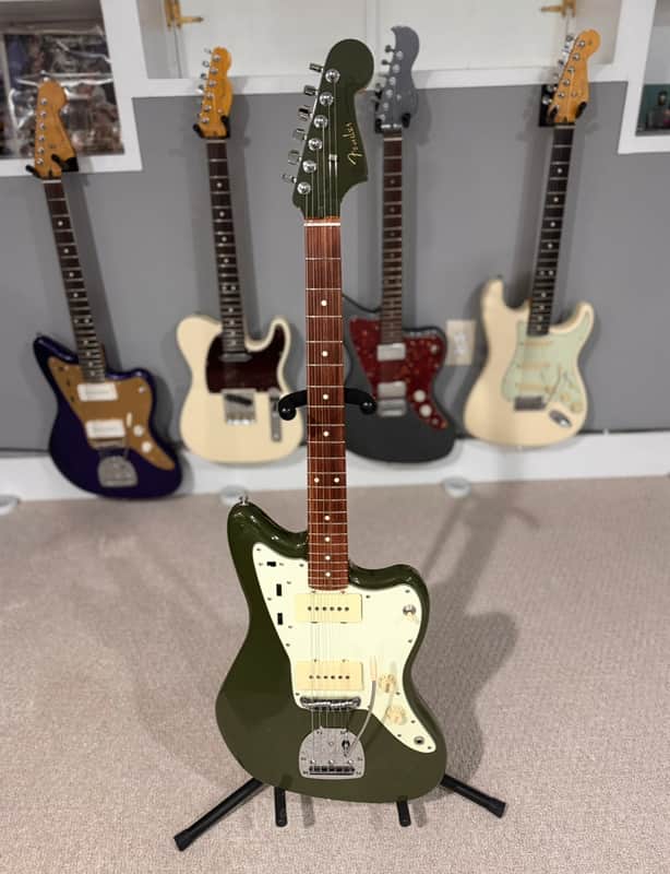 Fender CME Exclusive Player Jazzmaster 2021 - 2023 - Olive - W/ Stay Trem and add ons