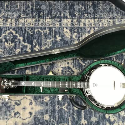 Deering Sierra Banjo with Case - Consignment image 6