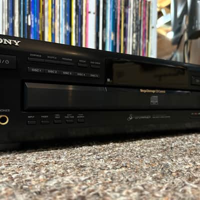 Sony CDP-CE525 Compact Disc Player 5-Disc CD Carousel Changer No Remote TESTED ✅ image 4