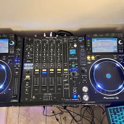 2x Pioneer DJ CDJ 2000 NXS2 Nexus 2 Professional Multi Player/Djm 900 NXS2 image 1