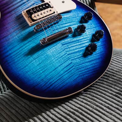 Gibson Les Paul Traditional Pro V 2019 - Present - Blueberry Burst image 5
