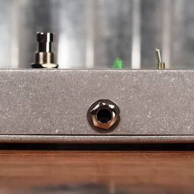 Electro-Harmonix EHX Hum Debugger Hum Eliminator Guitar Effect Pedal image 4