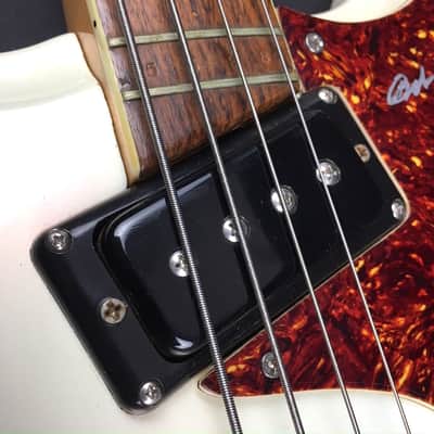 Mosrite Ventures Bass 1965 Pearl White - Signed By The Ventures image 9