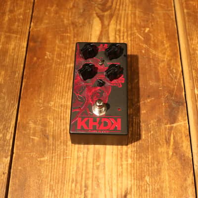 KHDK Electronics Dark Blood Kirk Hammett Signature Distortion Pedal 2010s - Red/Black image 2