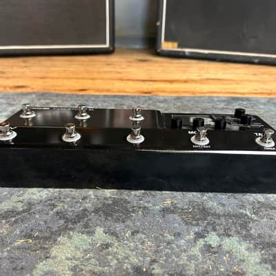 Line 6 HX Stomp XL Guitar Effects Processor image 3