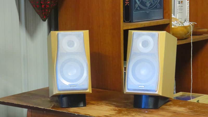 DENON USC-M30 スピーカー 100W DENON USC-M30 Bookshelf 2-Way 100 Watt Speakers | Reverb