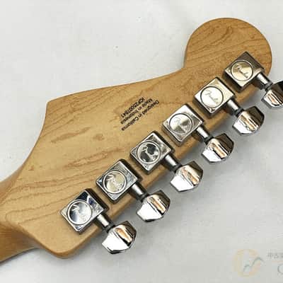 Fender standard stratocaster image 7