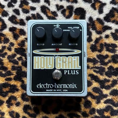 Electro-Harmonix Holy Grail Plus Reverb 2008 - 2022 - Black / Gold / Grey image 1