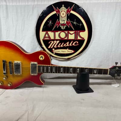 Gibson Les Paul Standard Guitar with Case 1978 - Cherry Sunburst image 2