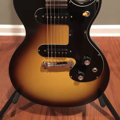 2007 Gibson Melody Maker Reissue Dual Pickup Vintage Sunburst image 2