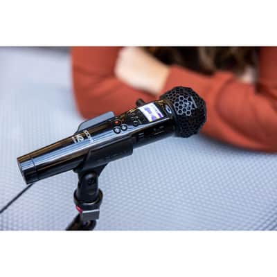 Zoom M2 MicTrak 2-channel 32-bit Portable Recorder with Dektop Mic Stand, Over-Ear Monitoring Headphones, USB-C Cable, 5x AA Batteries, SanDisk 32GB microSD Card and StreamEye Polishing Cloth image 3