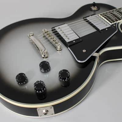 2021 Epiphone Silverburst Les Paul Custom image 10