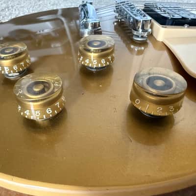 Gibson Les Paul Deluxe 1980 Goldtop image 5