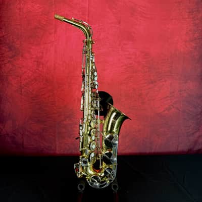 Yamaha YAS-23 Alto Saxophone - (Used) image 2