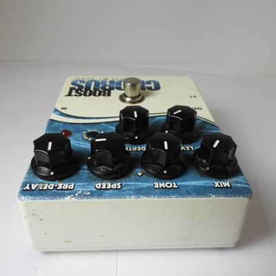 Tech 21 Boost Chorus Guitar Effects Pedal Free USA Shipping image 4