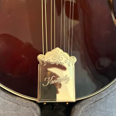 Kentucky KM-855 F Style Bluegrass Mandolin 2012 Deluxe Case Lovely Floral Shell Inlay Head and Neck image 3