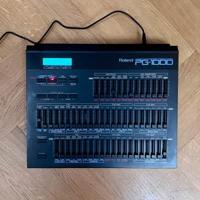 Roland D-50 LA Synthesis Classic 80's Synthesizer + PG-1000 Programmer image 7