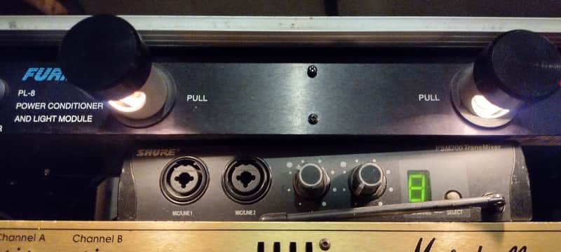 Shure PSM 200 transmitter 2015? - Black image 1