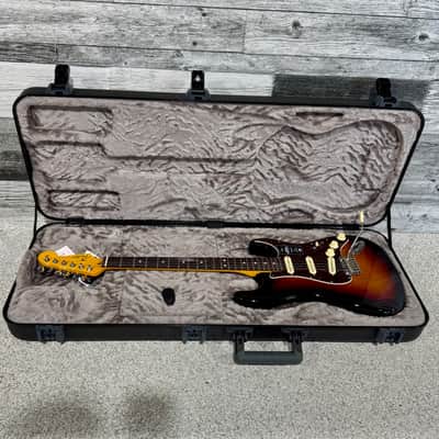 Fender American Professional II Stratocaster - 3 Color Sunburst With Rosewood Fingerboard image 7