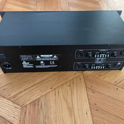 dbx 2231 2-Channel 31-Band Graphic Equalizer/Limiter w/ Type III Noise Reduction 2010s - Black image 3