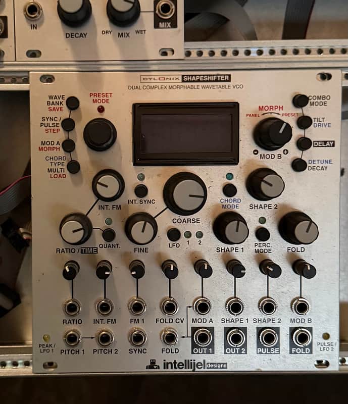 Intellijel Cylonix Shapeshifter Dual Wavetable VCO Eurorack Synth Module 2015 - Present - Silver image 1