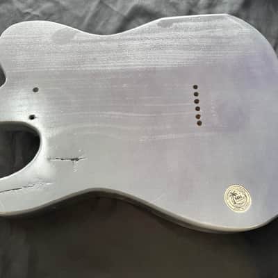 MH Customs Skull Forge – Black & Machine Grey T-Style Body // Veteran Built 2026 - Nitrocellulose Gloss image 7