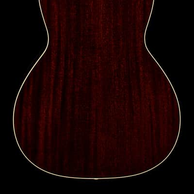 Bourgeois L-DBO Mahogany #007418 with Original Hard Case Bild 2