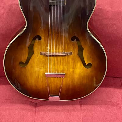 Silvertone H708 by Harmony Acoustic Archtop Guitar 1947 - Sunburst image 2