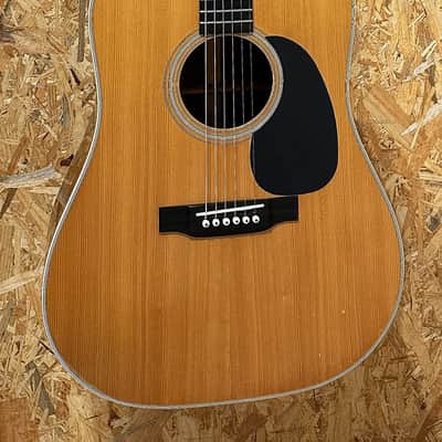 Pre Owned Martin 1972 D-28 Acoustic Inc. Case image 3