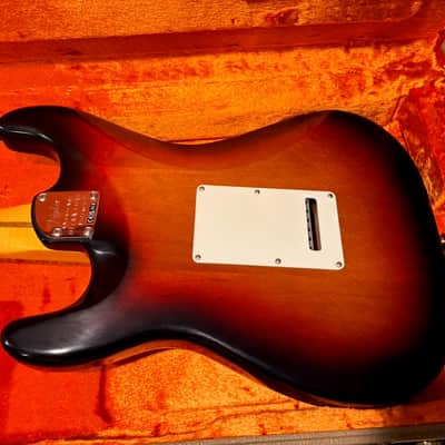 Fender American Ultra Luxe Vintage '50s Stratocaster 2025 - Present - 3-Color Sunburst image 6